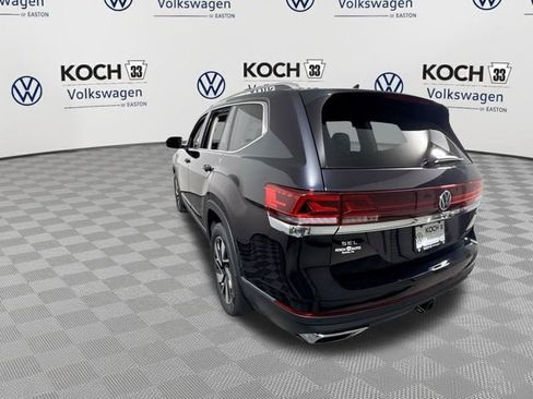 New 2026 Volkswagen Atlas SEL image 7