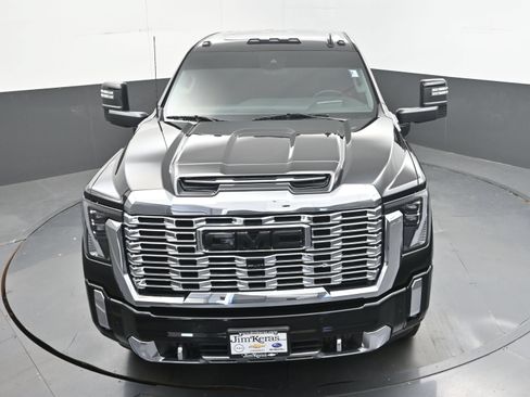 Used 2024 GMC Sierra 2500 Denali w/ Denali Reserve Package AWD/4WD image 58