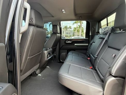 Used 2024 GMC Sierra 2500 Denali w/ Denali Reserve Package AWD/4WD image 14