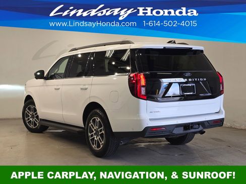 Used 2025 Ford Expedition Active AWD/4WD image 4