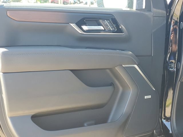New 2026 GMC Yukon Denali w/ Denali Reserve Package AWD/4WD image 24