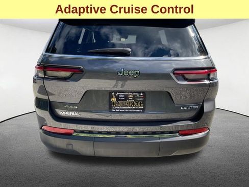 Used 2023 Jeep Grand Cherokee L Limited AWD/4WD image 10