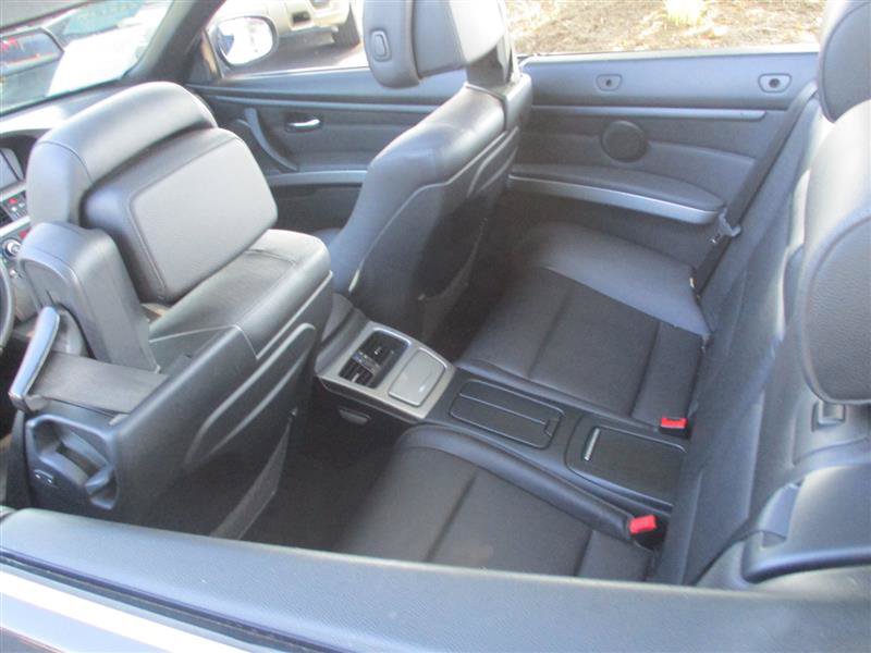 Used 2012 BMW 335i Convertible RWD image 11