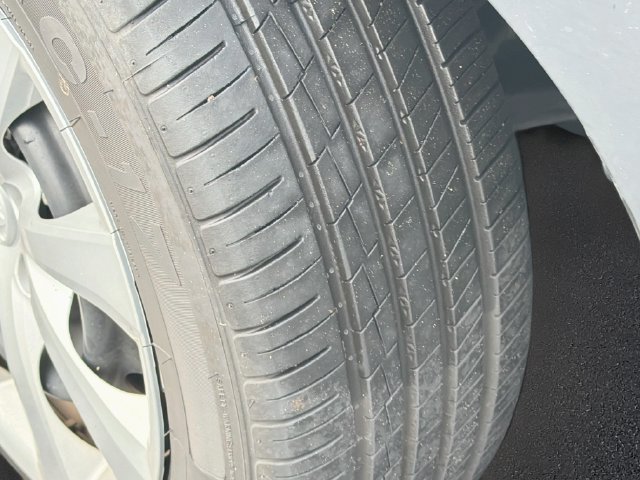 Used 2023 Toyota Corolla LE FWD image 9