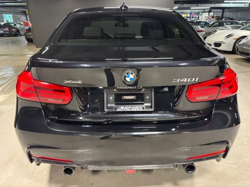 Used 2018 BMW 340i xDrive Sedan w/ Premium Package Enhanced AWD/4WD image 3