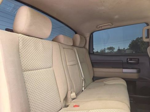 Used 2012 Toyota Tundra 4x4 CrewMax w/ SR5 Pkg image 24