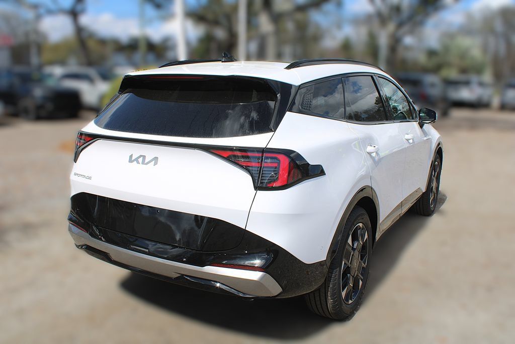New 2027 Kia Sportage SX FWD image 7
