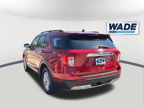 Certified 2022 Ford Explorer XLT w/ Equipment Group 202A AWD/4WD image 7