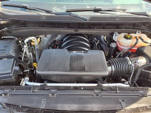 Used 2023 Chevrolet Tahoe High Country w/ Premium Package 2 RWD image 3