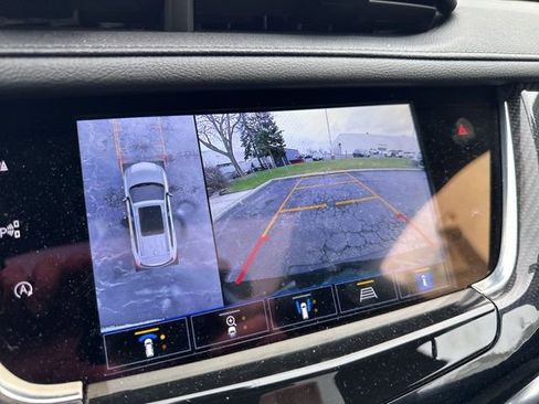 Used 2023 Cadillac XT6 Sport w/ Technology Package image 24