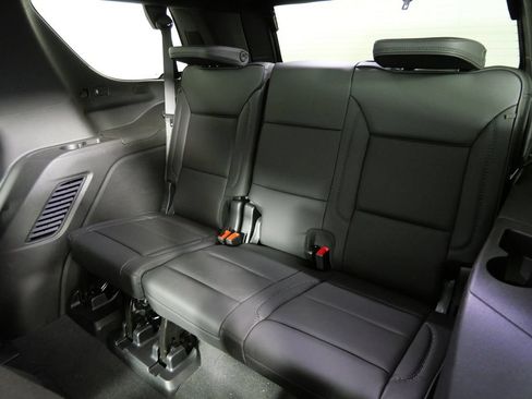 Used 2025 GMC Yukon Denali w/ Denali Reserve Package AWD/4WD image 24