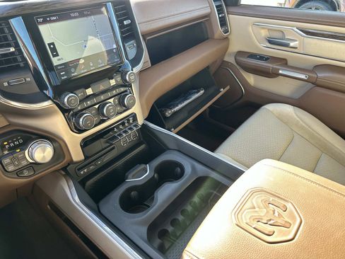Used 2019 RAM 1500 Laramie image 35