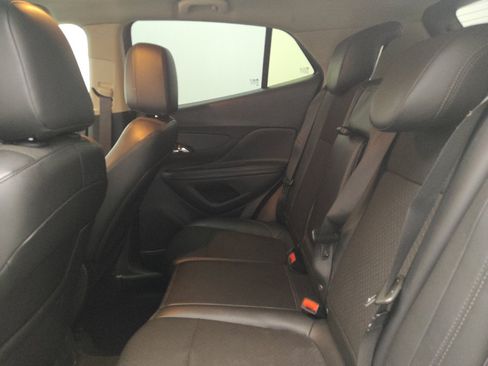 Used 2020 Buick Encore Preferred FWD image 18
