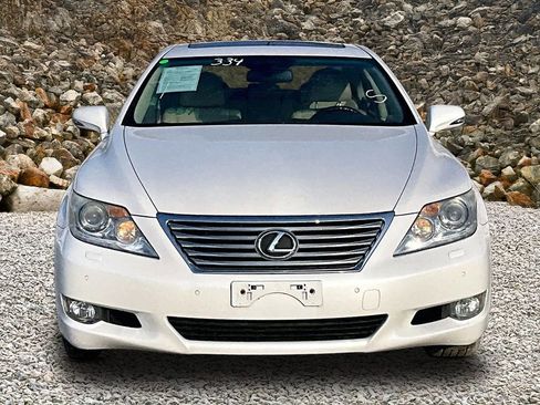 Used 2010 Lexus LS 460 AWD image 3