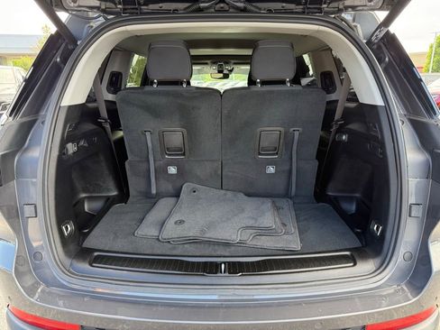 Certified 2023 Jeep Grand Cherokee L Laredo w/ Luxury Tech Group I AWD/4WD image 31