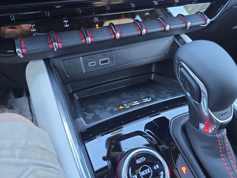 New 2026 GMC Canyon AT4X image 21