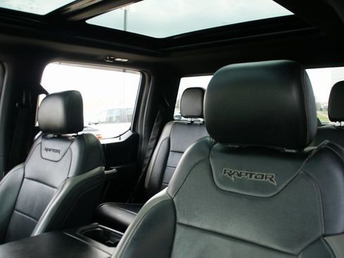 Used 2018 Ford F150 Raptor w/ Equipment Group 801A Mid image 19