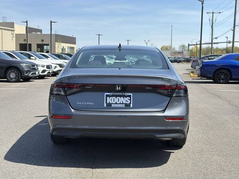 Used 2025 Honda Accord LX image 5