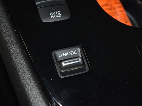 Certified 2023 Nissan Rogue SV w/ SV Premium Package FWD image 15