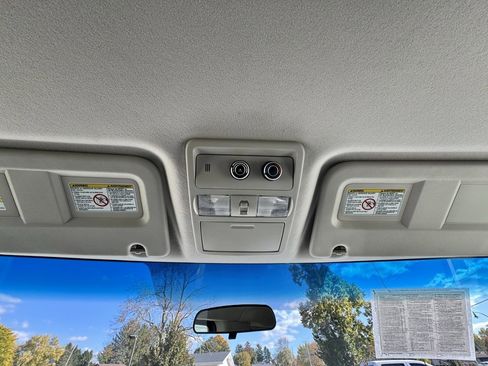 Used 2018 Nissan NV 3500 S image 39