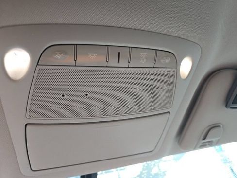 Used 2018 Nissan Murano SV FWD image 24