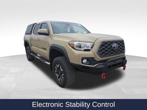 Used 2020 Toyota Tacoma TRD Off-Road image 7