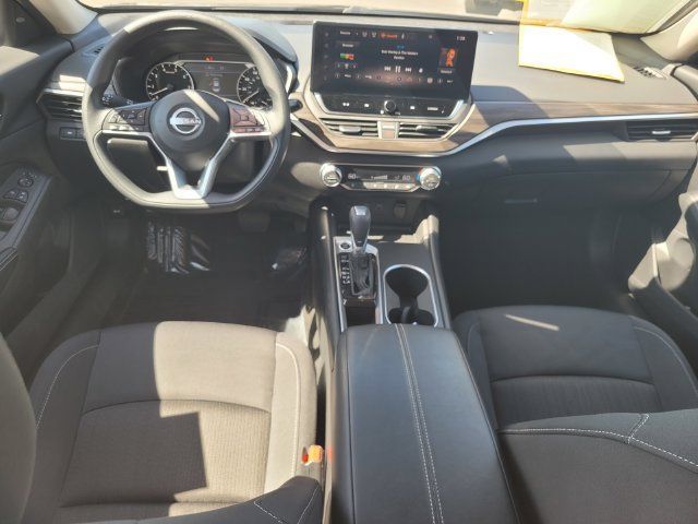Certified 2025 Nissan Altima 2.5 SV w/ SV Special Edition Package FWD image 16