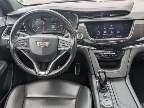Used 2020 Cadillac XT6 Sport AWD/4WD image 31