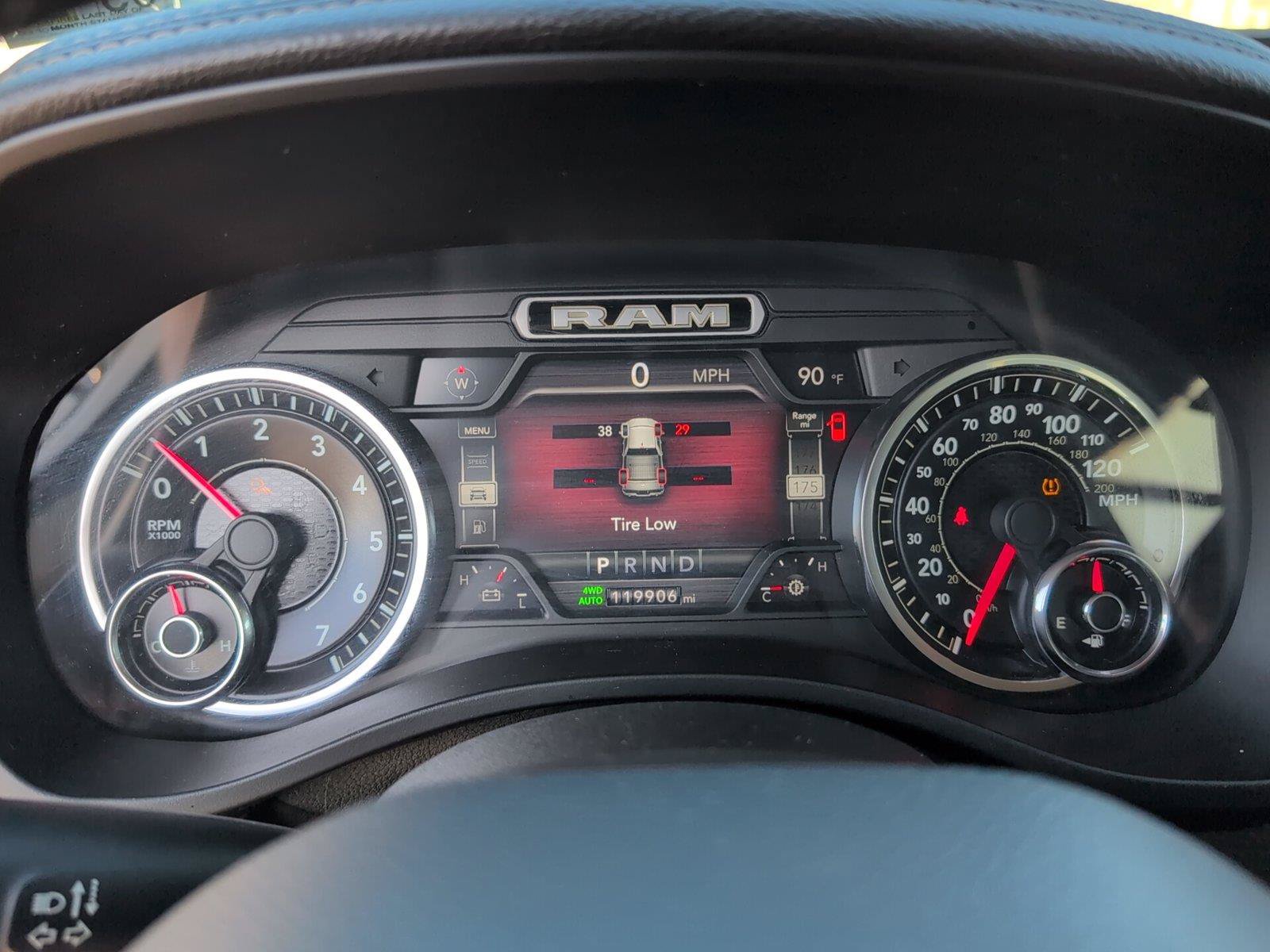 Used 2019 RAM 1500 Laramie AWD/4WD image 24