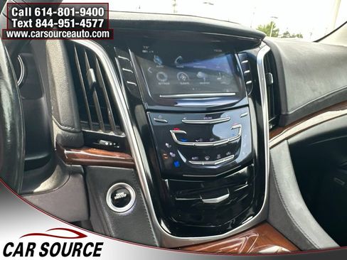 Used 2020 Cadillac Escalade ESV Luxury w/ Escalade Sport Edition AWD/4WD image 21