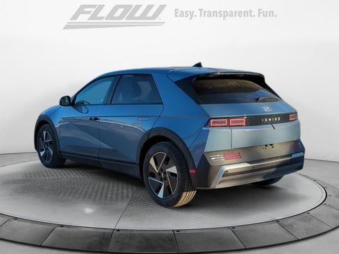 Certified 2026 Hyundai Ioniq 5 SE image 5