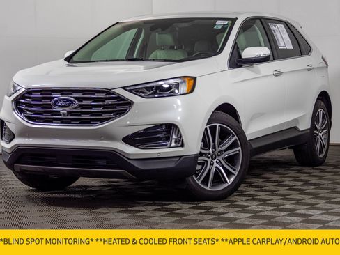 Used 2024 Ford Edge Titanium w/ Equipment Group 301A AWD/4WD image 2