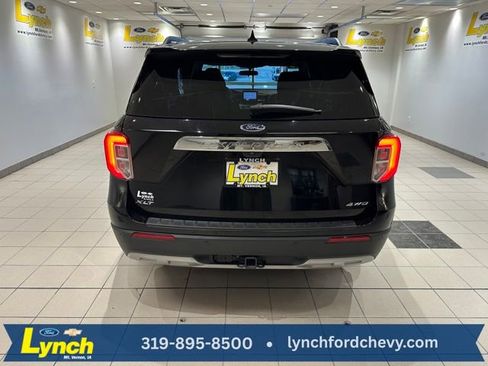 Used 2023 Ford Explorer XLT w/ Equipment Group 202A image 27