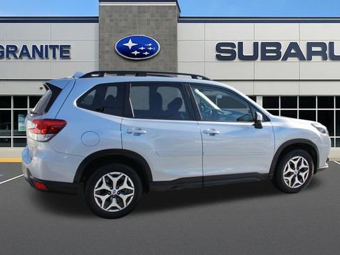 Certified 2023 Subaru Forester Premium image 11
