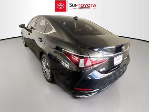 Used 2023 Lexus ES 350 image 6