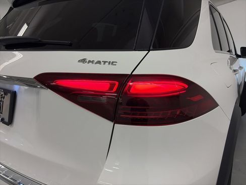Certified 2024 Mercedes-Benz GLE 350 4MATIC image 10