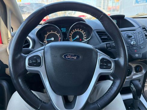 Used 2014 Ford Fiesta SE w/ Comfort Package FWD image 20
