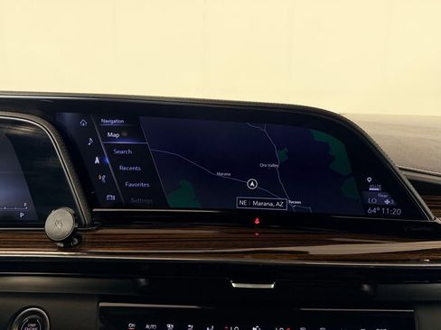 Used 2022 Cadillac Escalade Premium Luxury w/ Performance Package image 19