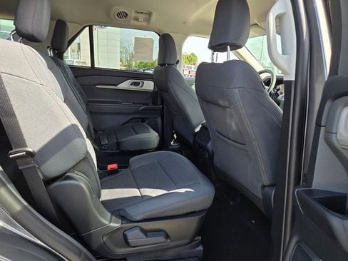 New 2026 Ford Explorer Active image 45