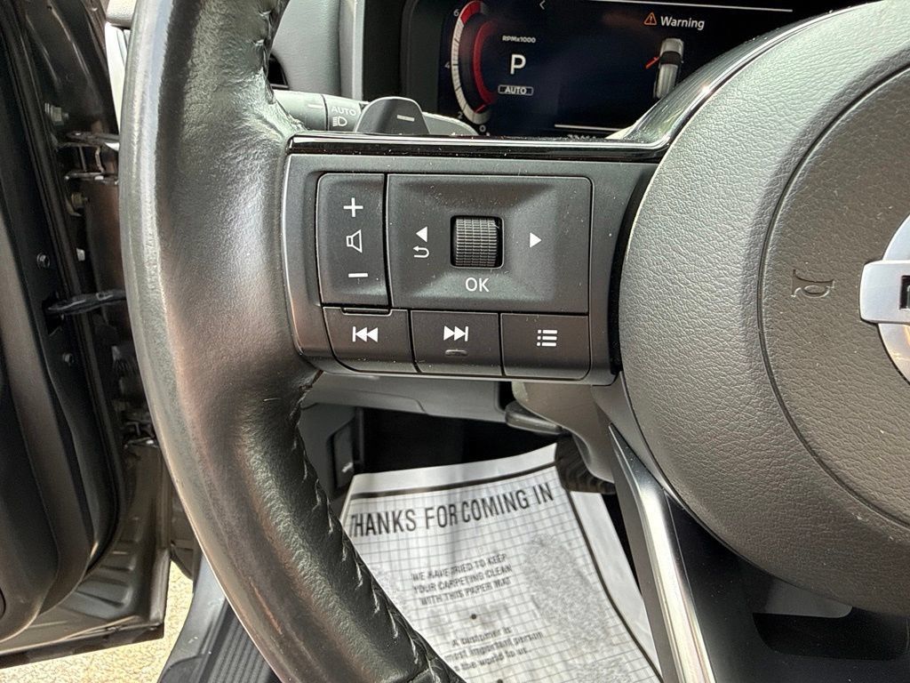 Used 2021 Nissan Rogue Platinum AWD/4WD image 29