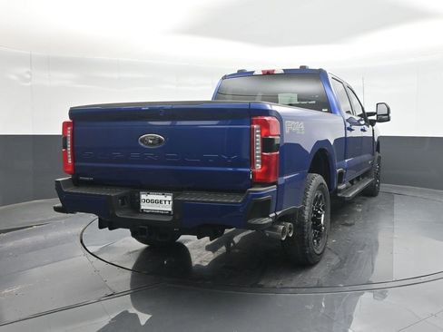 New 2026 Ford F250 Lariat w/ Black Appearance Package image 26