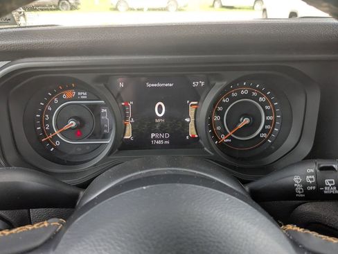 Used 2024 Jeep Wrangler Sport S image 18