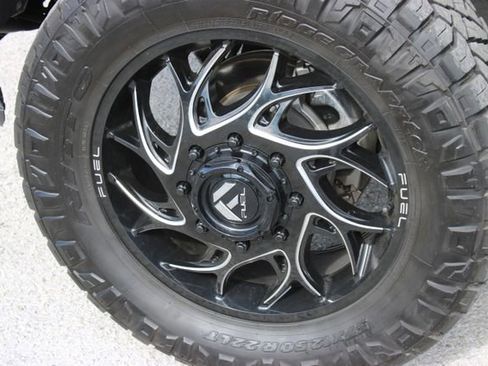 Used 2024 Chevrolet Silverado 3500 High Country w/ High Country Premium Package image 15