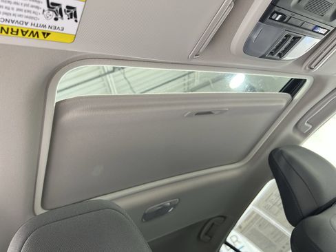 Certified 2025 Subaru Crosstrek 2.0i Premium AWD/4WD image 21