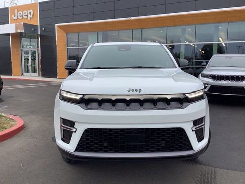 New 2026 Jeep Grand Wagoneer Limited image 4