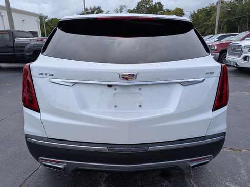 Certified 2024 Cadillac XT5 Premium Luxury FWD image 5