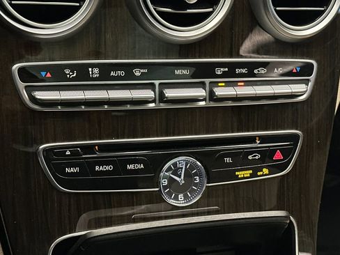 Used 2016 Mercedes-Benz C 300 4MATIC Sedan image 18