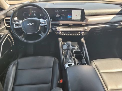 Used 2025 Kia Telluride S AWD/4WD image 14