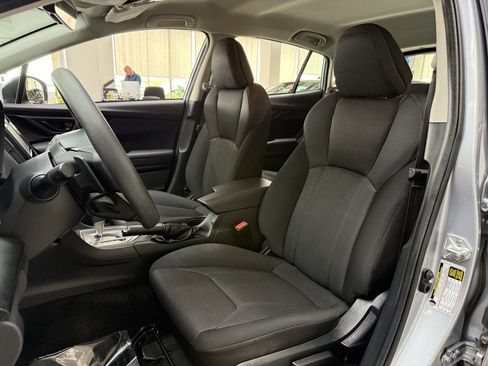 Used 2023 Subaru Impreza 2.0i Premium image 11
