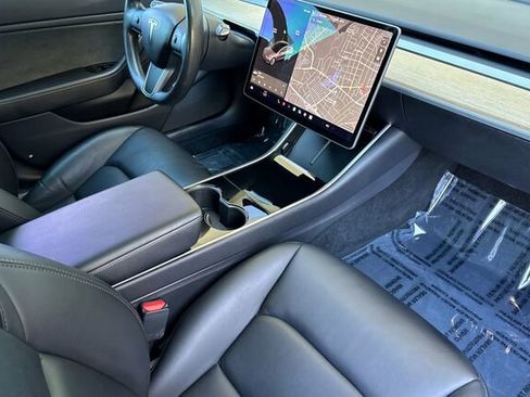 Used 2019 Tesla Model 3 Long Range image 15